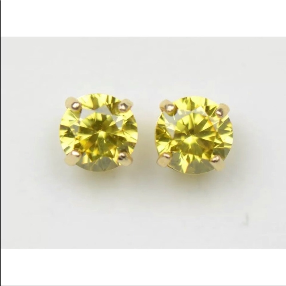 14k Solid White/Yellow Gold 5mm  Stud Earrings - Picture 7 of 9